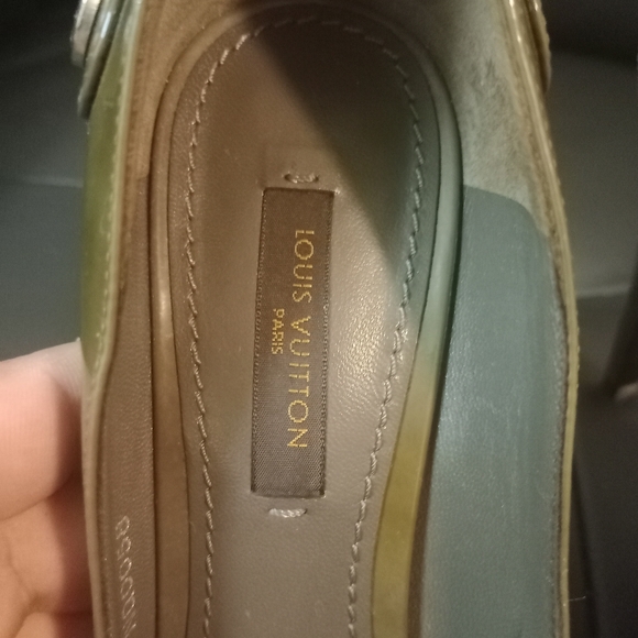 Louis Vuitton Women's green Courts size 35 - Picture 5 of 9